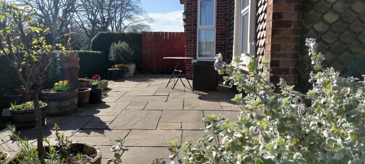 Fishtail House - Stylish Apartments Minutes From The Sea Hornsea Esterno foto
