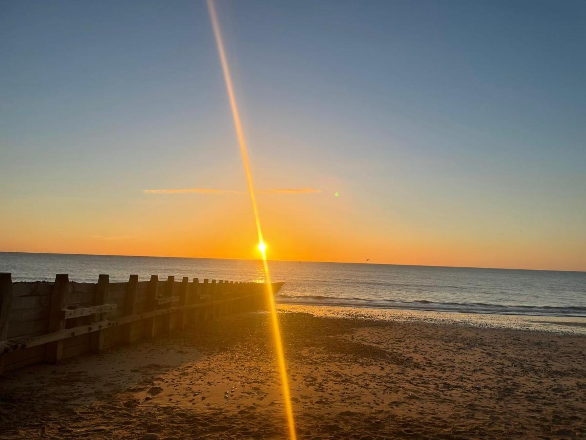 Fishtail House - Stylish Apartments Minutes From The Sea Hornsea Esterno foto